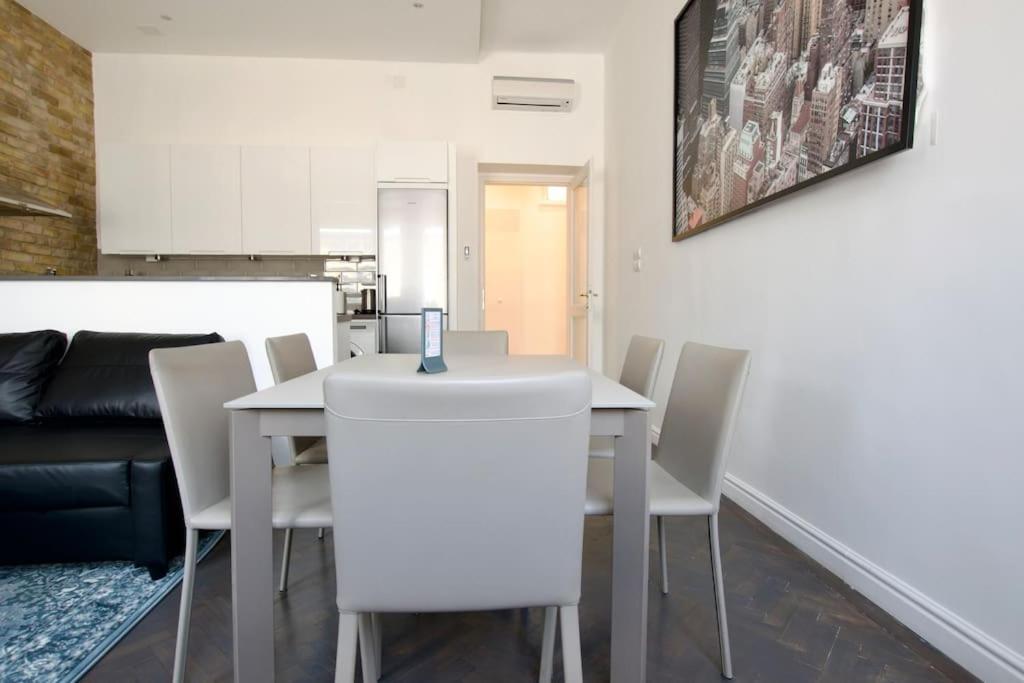 Premium Apartment By Hi5- Anker Apartment بودابست المظهر الخارجي الصورة