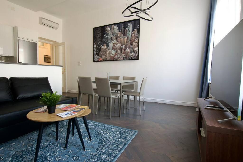 Premium Apartment By Hi5- Anker Apartment بودابست المظهر الخارجي الصورة